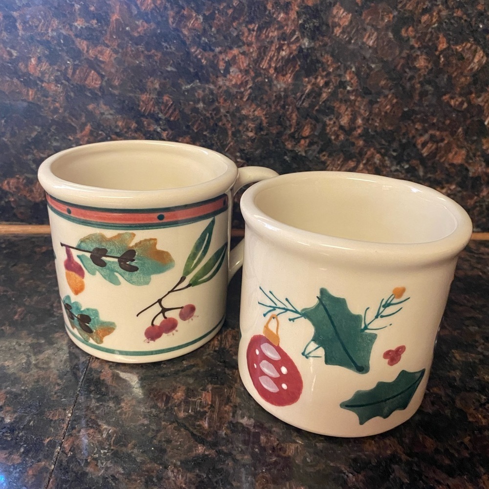 Vintage 1982 HARTSTONE POTTERY 2 MUGS